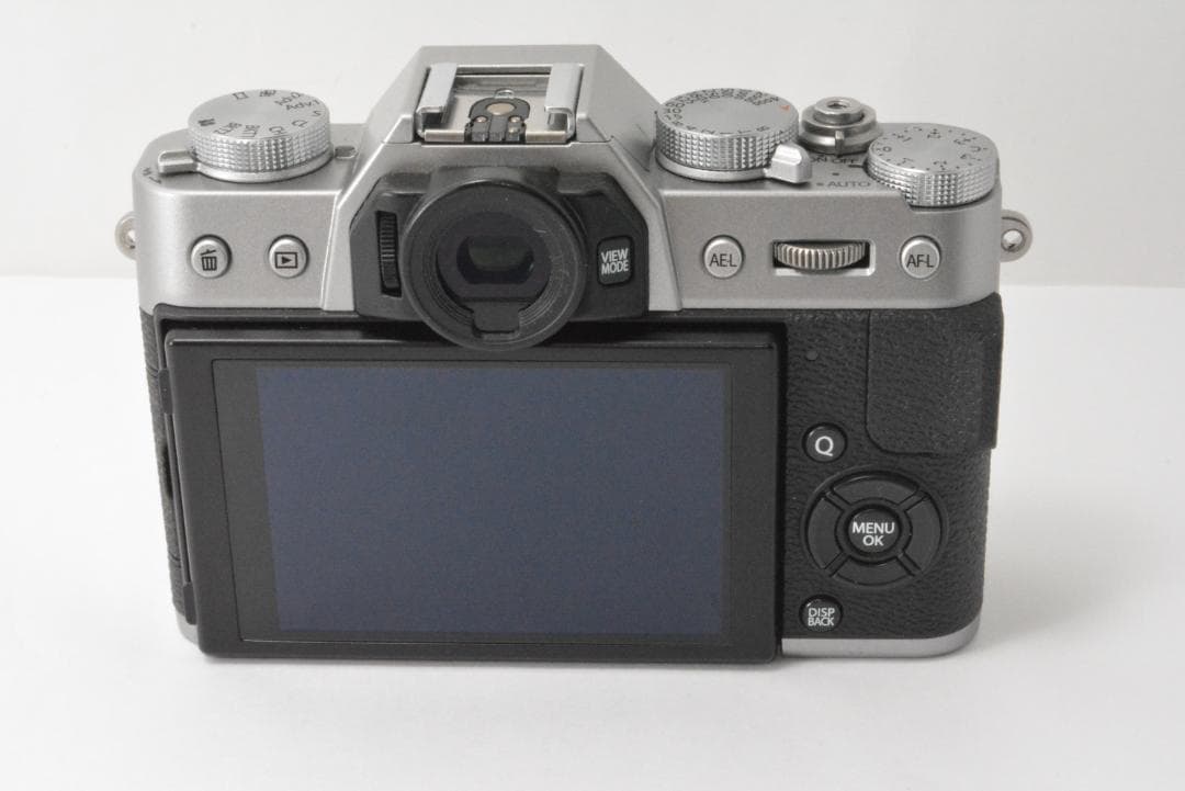 ショット数3800枚★美品★フジフィルム FUJIFILM X-T20 ボディ