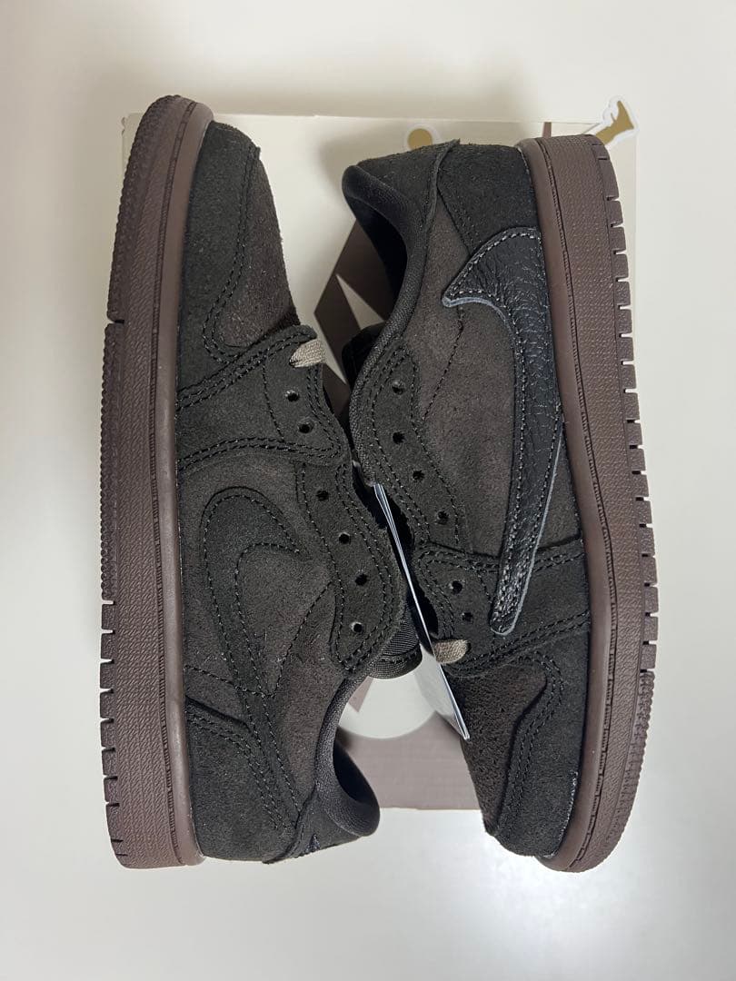 Travis Scott × Nike Air Jordan 1 Low PS