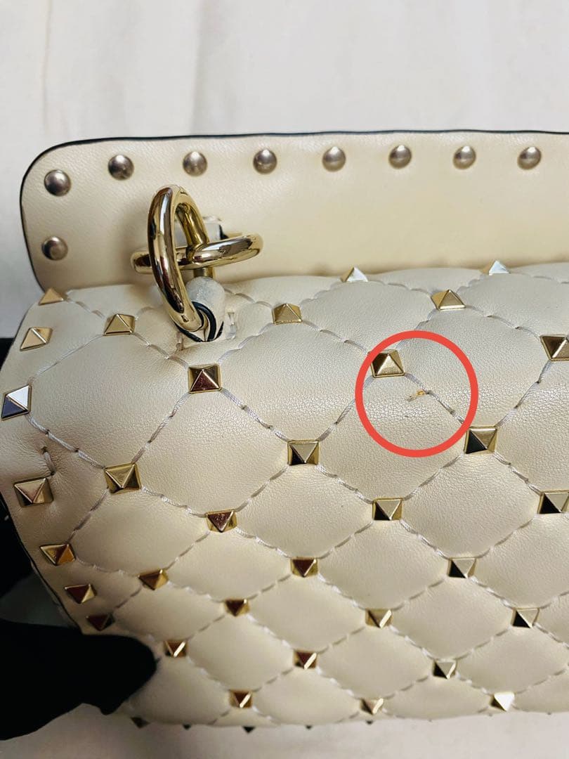 VALENTINO ロックスタッズスパイクスモールショルダーバッグ