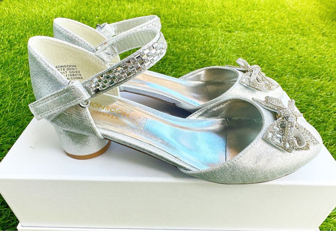 「りぃ」オーダーメイド発表会ワンピース140cm