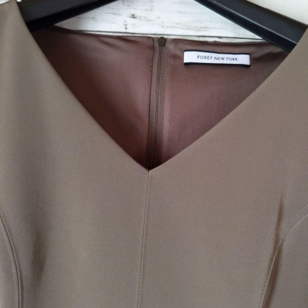 FOXEY NEW YORK ノースリーブワンピース ベージュ