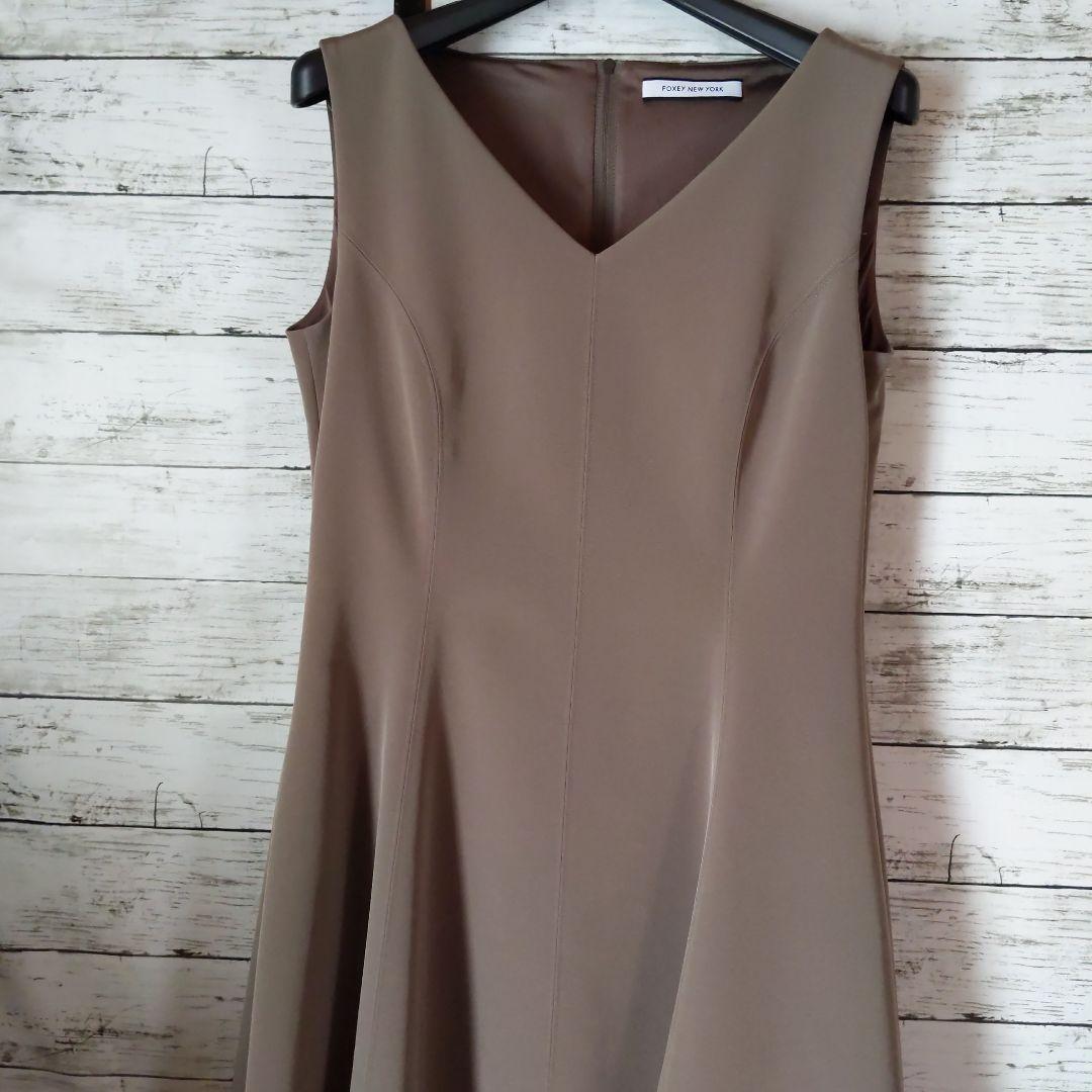 FOXEY NEW YORK ノースリーブワンピース ベージュ