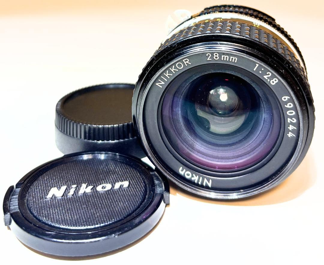 Nikon NIKKOR 28mm F2.8 レンズ