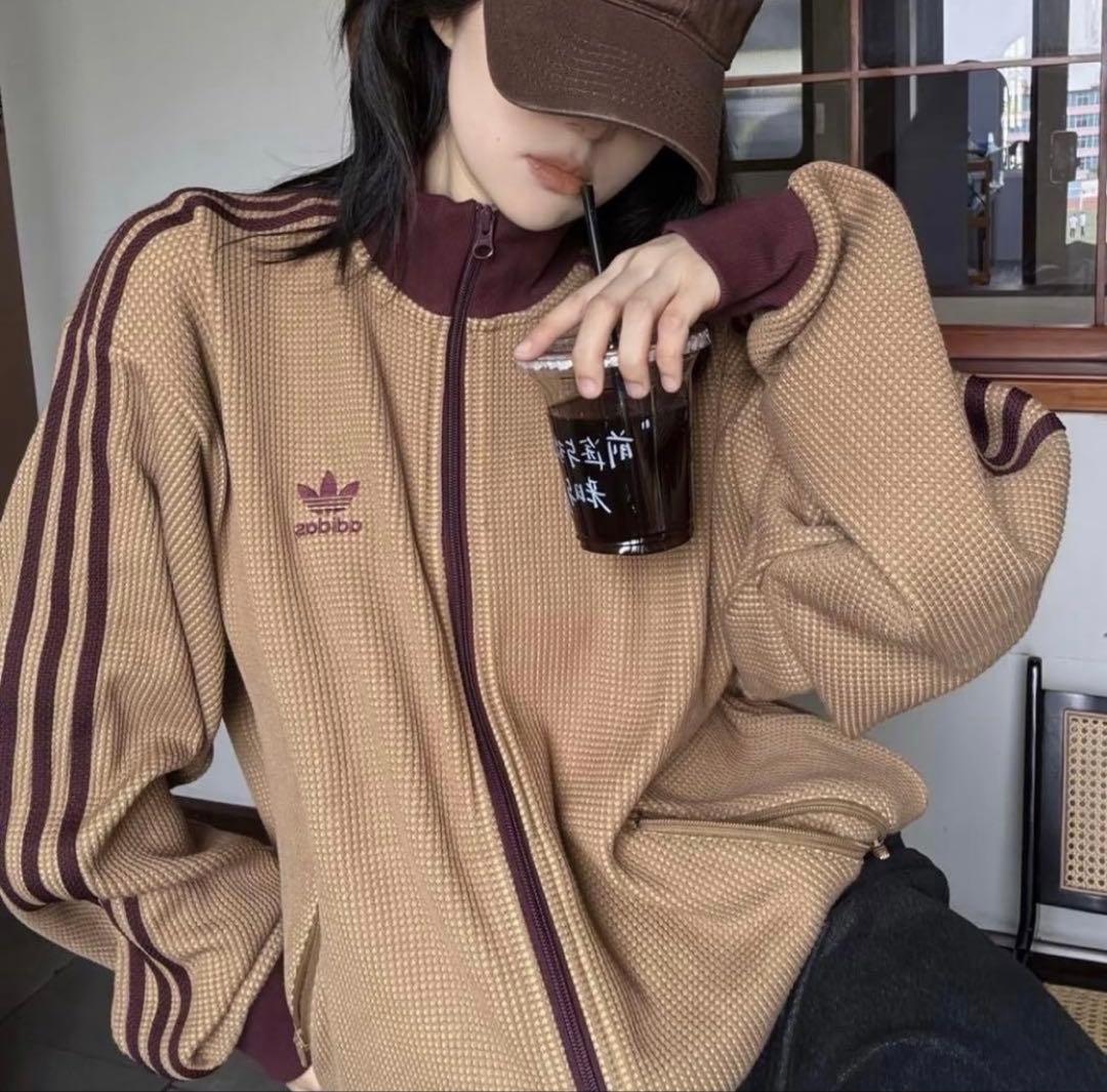 【希少・タグ付未使用】adidas ブラウンワッフルトラックジャケット