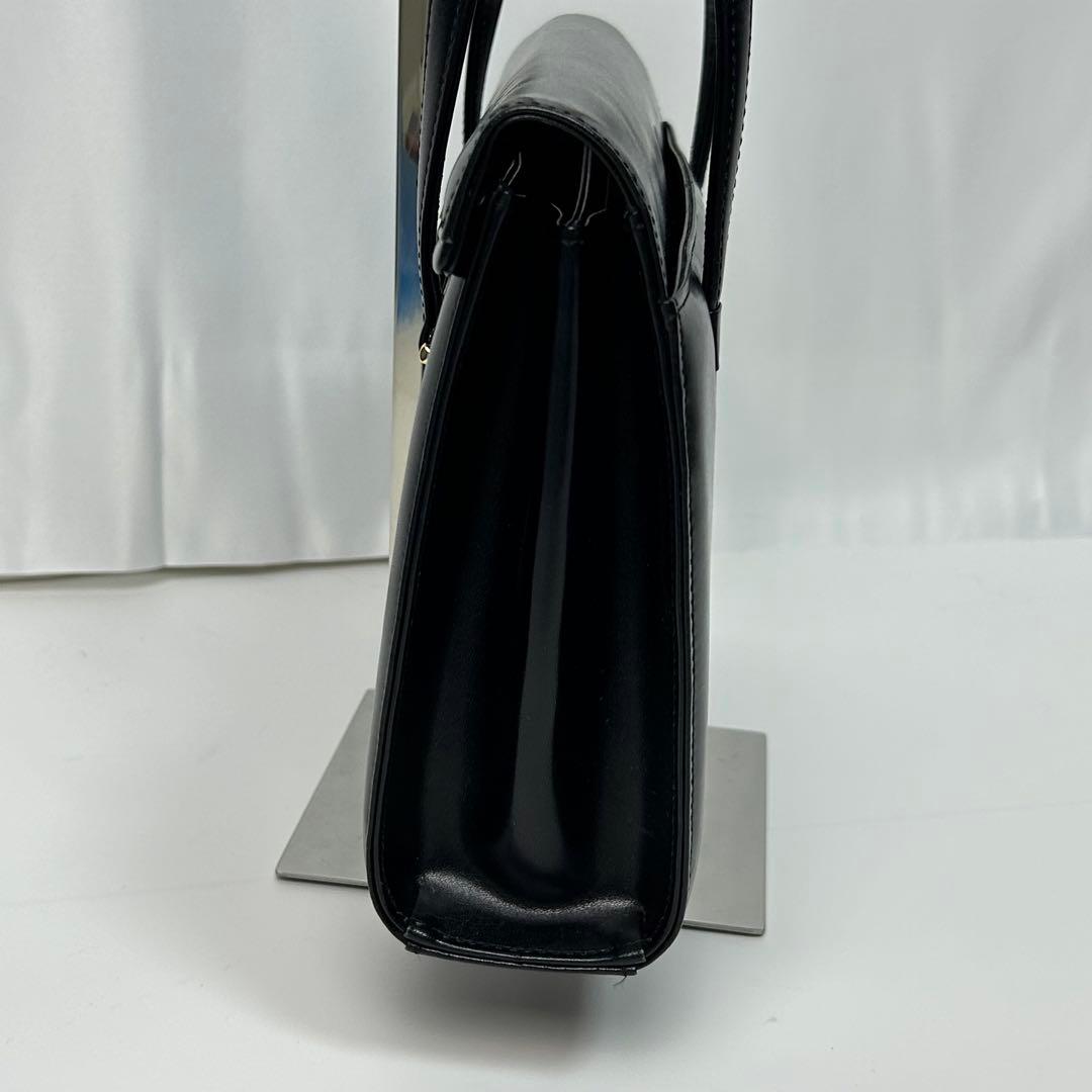 美品✨ GIVENCHY フォーマルバッグ レザー