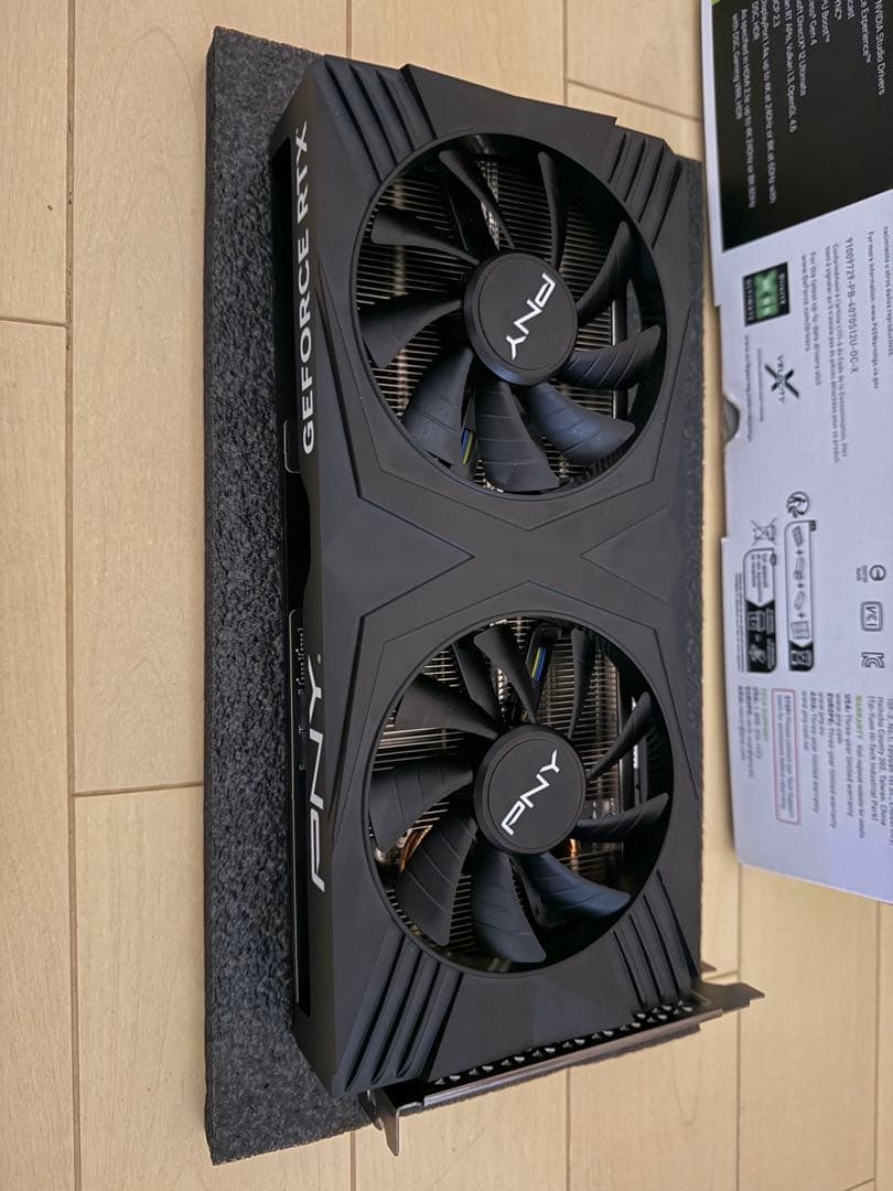 グラフィックボード本体　GeForce RTX 4070 SUPER