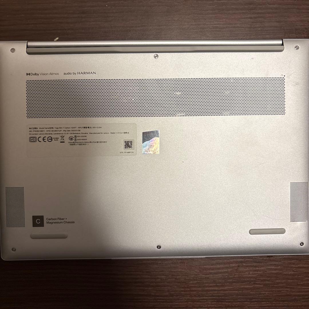 Windowsノート本体 Lenovo yoga slim 770i carbon