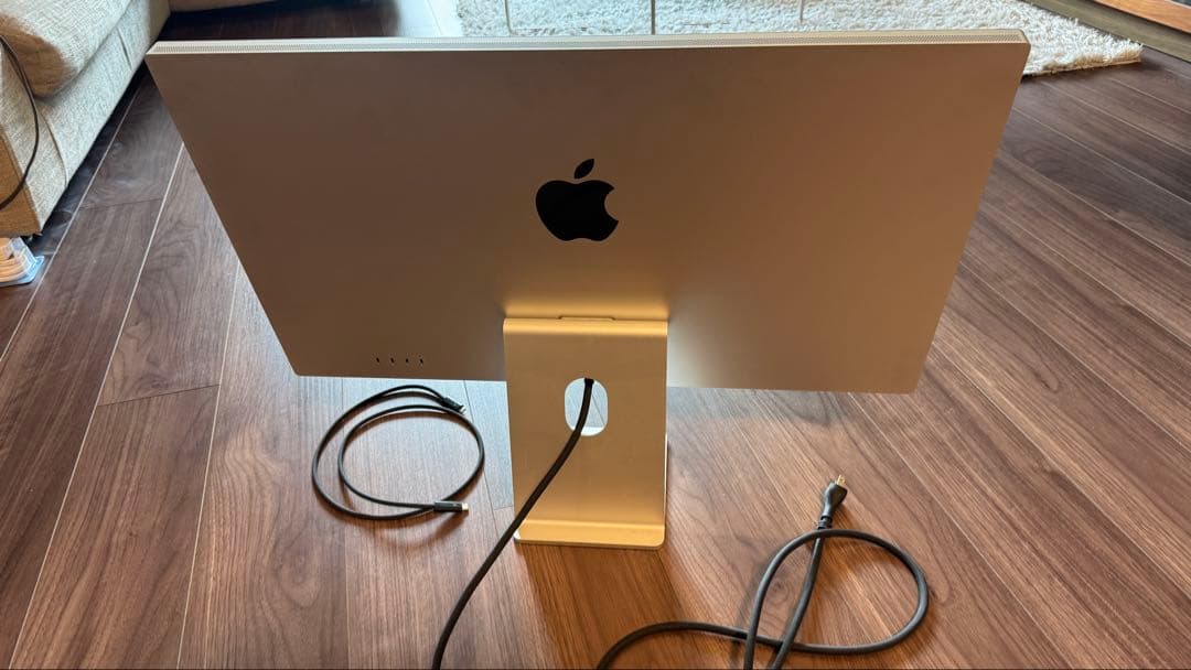 Apple Studio Display 27インチ（標準ガラス）