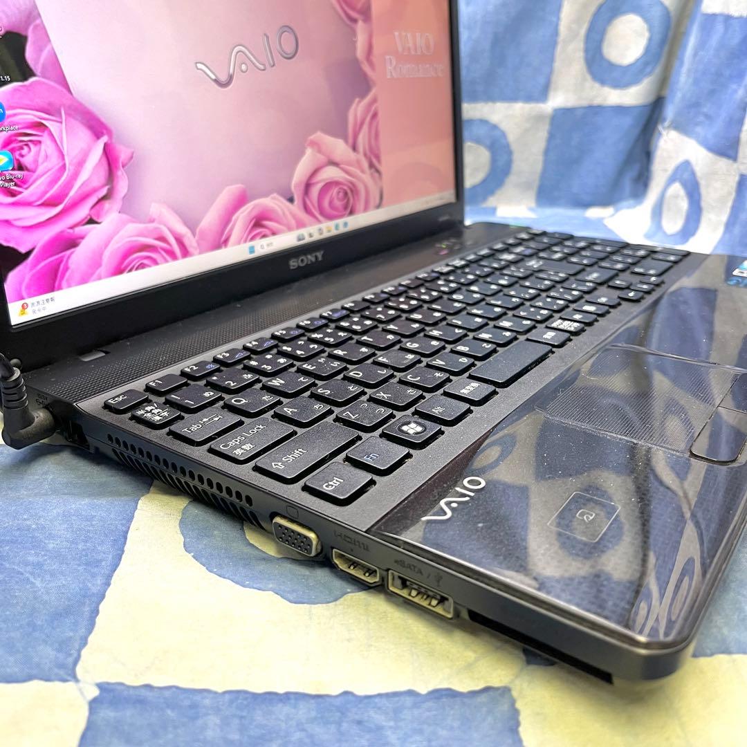 人気VAIO♡爆速SSD512G☆i7☆大人な黒♪ブルーレイ&カメラ！Win11