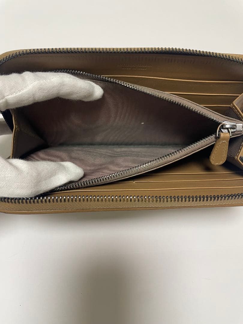 BOTTEGA VENETA ブラウンレザー長財布