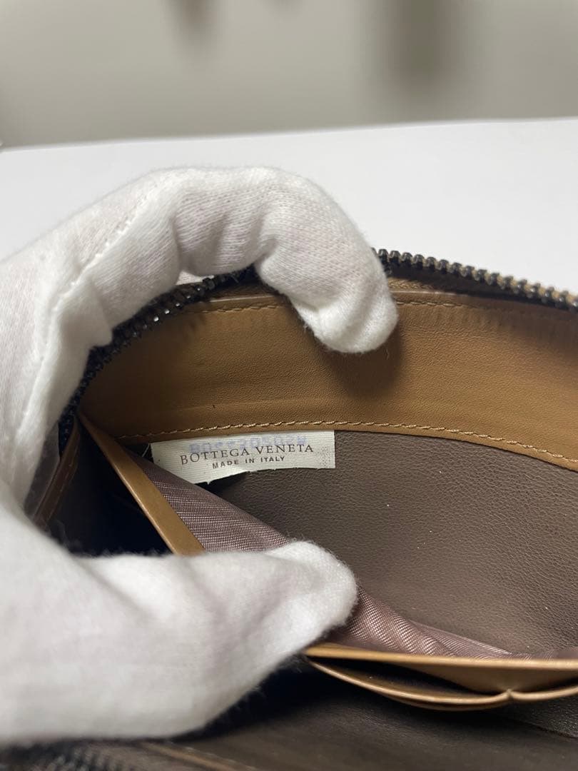 BOTTEGA VENETA ブラウンレザー長財布
