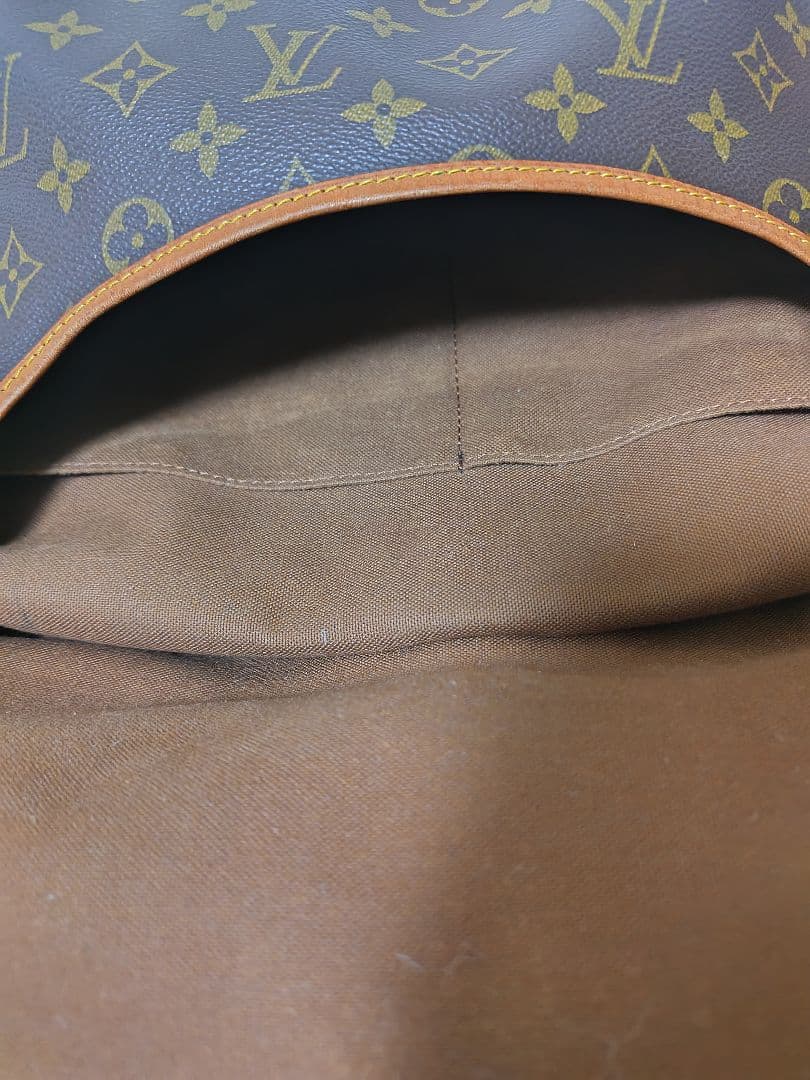 ルイヴィトン　モノグラム ソミュール35 ショルダーバッグ