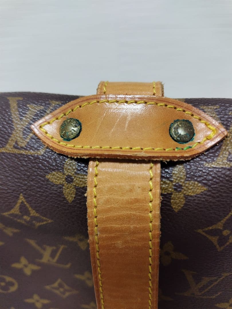 ルイヴィトン　モノグラム ソミュール35 ショルダーバッグ