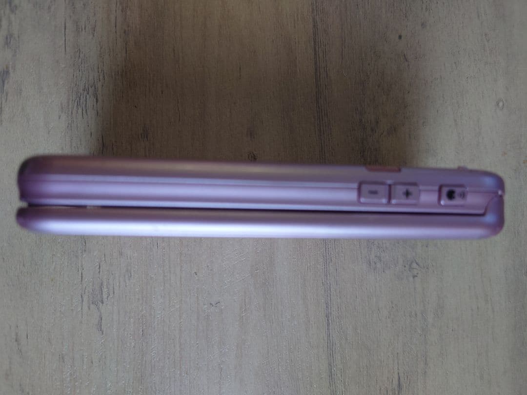 docomo F-01M ピンク　らくらくフォン中古