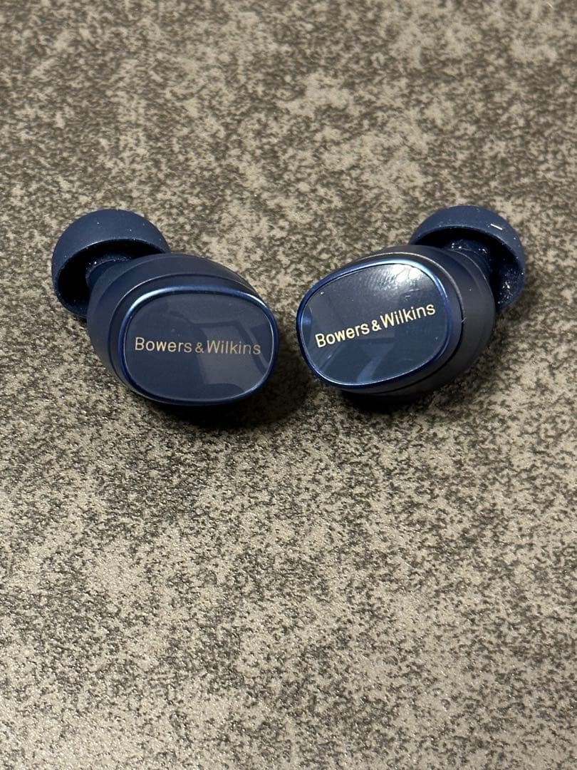 【ほぼ新品】Bowers & Wilkins PI8 ネイビー