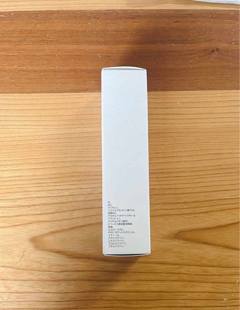 モイスティーヌ　ディープセラム(洗顔料)