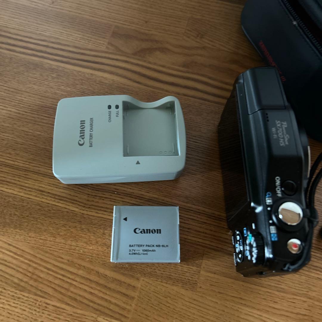 Canonデジタルカメラ　SX700HS
