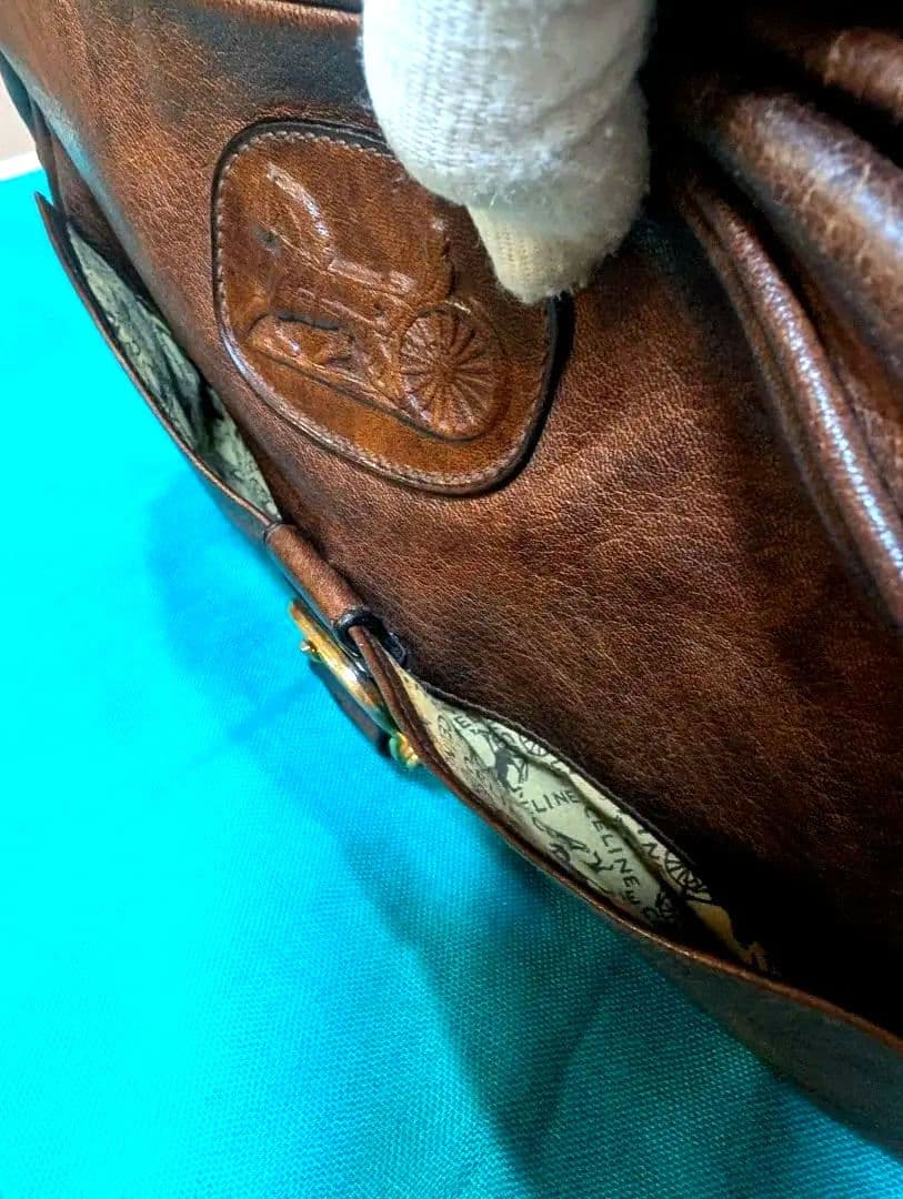 美品♥セリーヌ ショルダーバッグ レザー 馬車 ヴィンテージ OLDCELINE