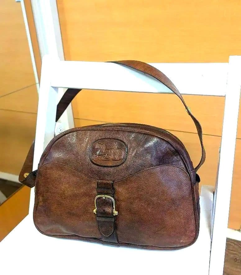 美品♥セリーヌ ショルダーバッグ レザー 馬車 ヴィンテージ OLDCELINE
