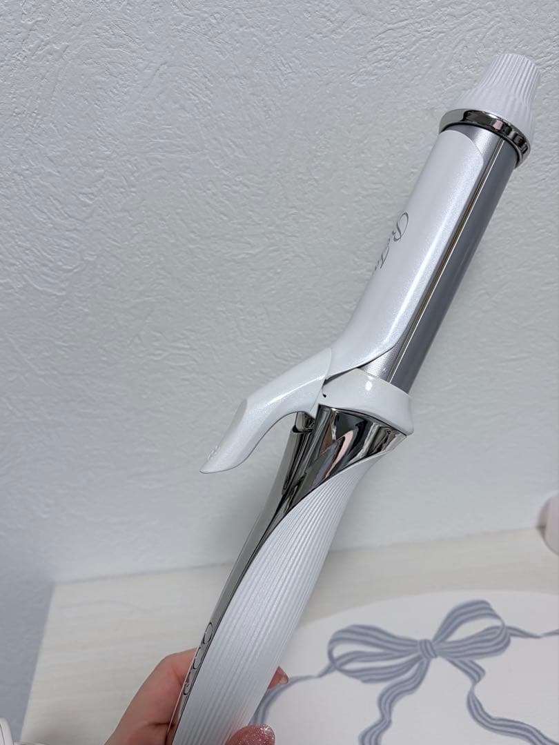 【あさゆー】リファ 2022年製 ヘア アイロン 32mm ホワイト