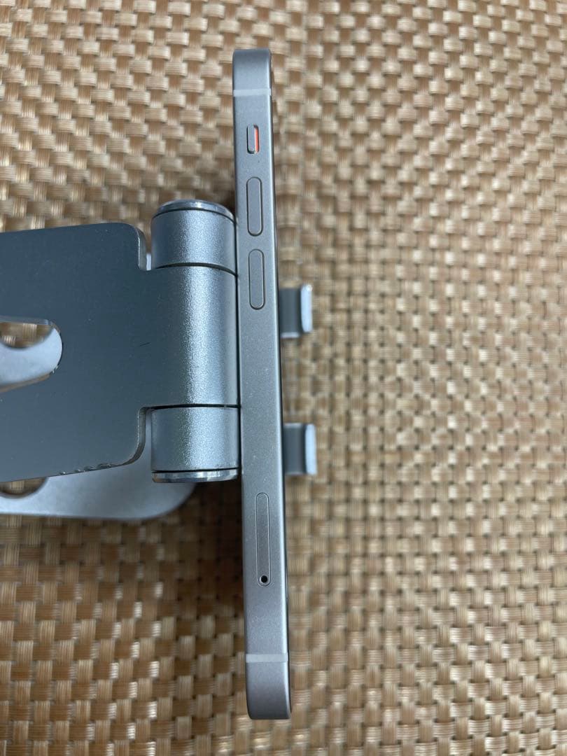 iPhone 13 mini 128 GB スターライトSIMフリー【6392】