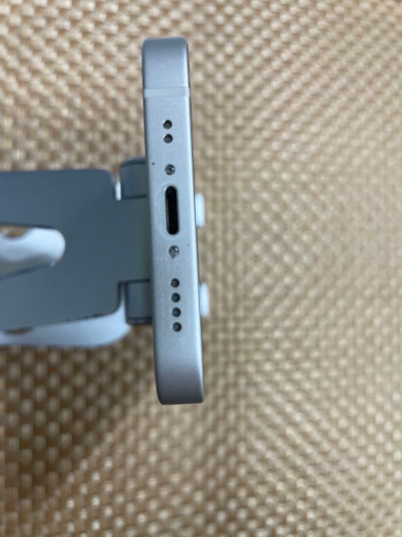 iPhone 13 mini 128 GB スターライトSIMフリー【6392】