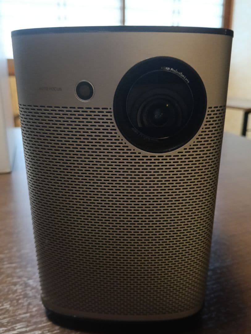美品！XGIMI HALO プロジェクター 本体他全て有り