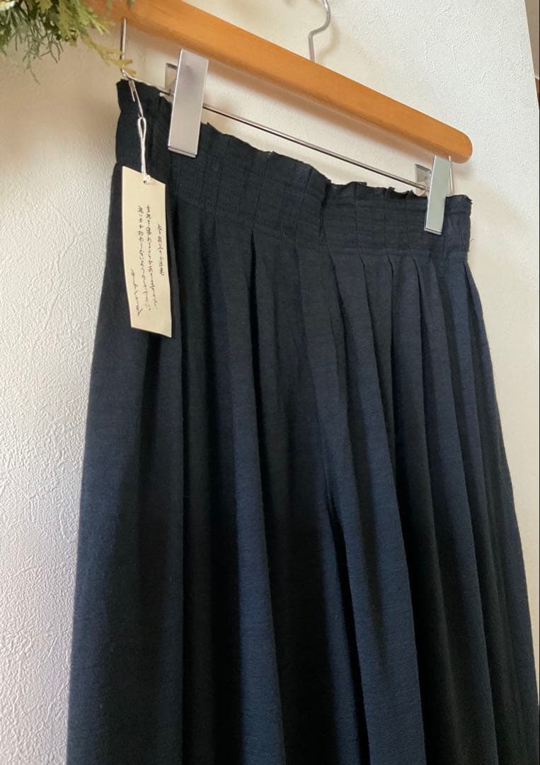 ヨーガンレール　ウールワイドパンツ　未使用品