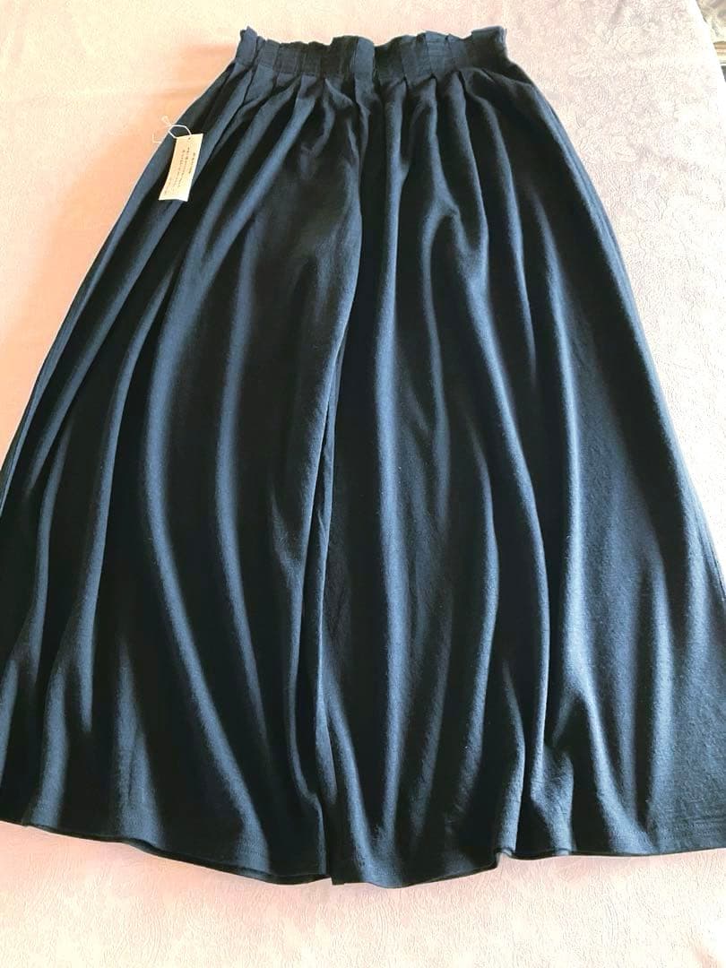 ヨーガンレール　ウールワイドパンツ　未使用品