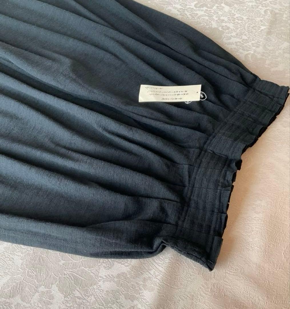 ヨーガンレール　ウールワイドパンツ　未使用品