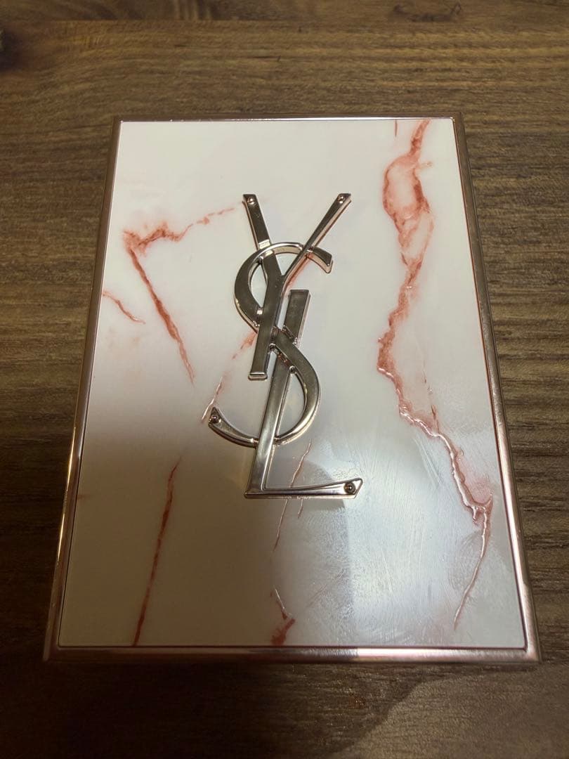 いいねイベント開催中　YSL クチュール ミニ クラッチ バーニングデザイア