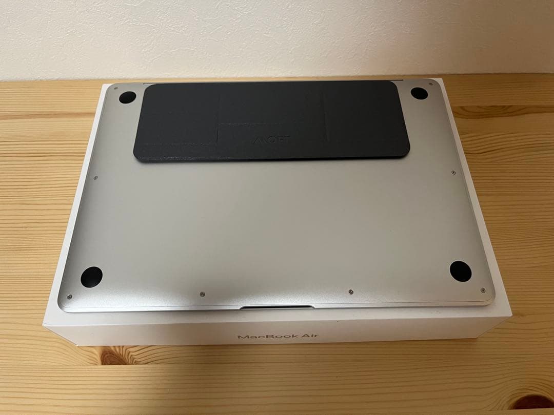 美品MacBook Air （M1 2020) 16GB/512GB