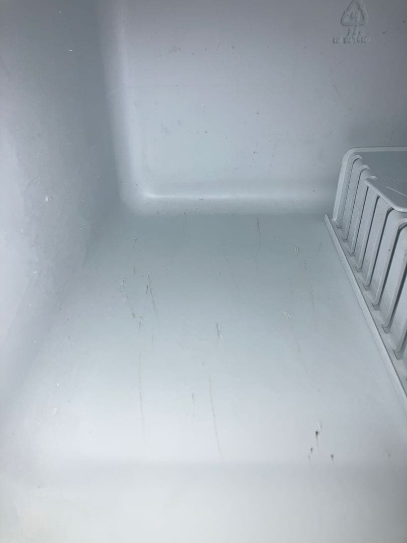 2019年製 YAMADA 冷凍冷蔵庫 YRZ-C09G1 90L 右開き