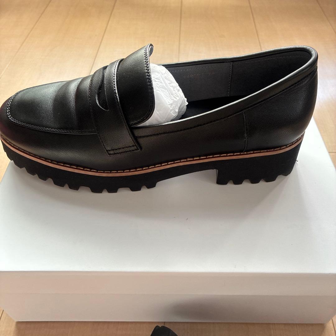 卑弥呼　【箱あり】トラックソールローファー 24.0