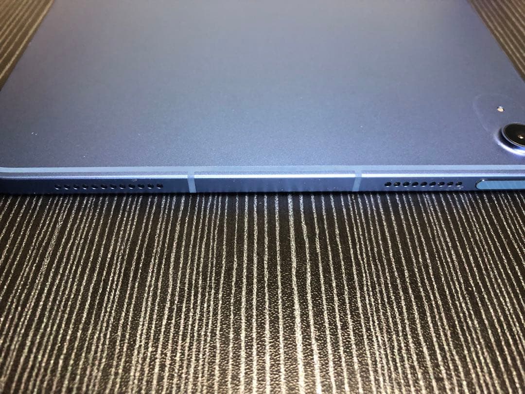 iPad(第10世代)ブルー 64GBバッテリー容量98% 本体のみ 【美品】