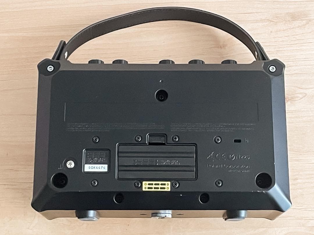 Roland Mobile Cube 　ローランド　モバイルキューブ