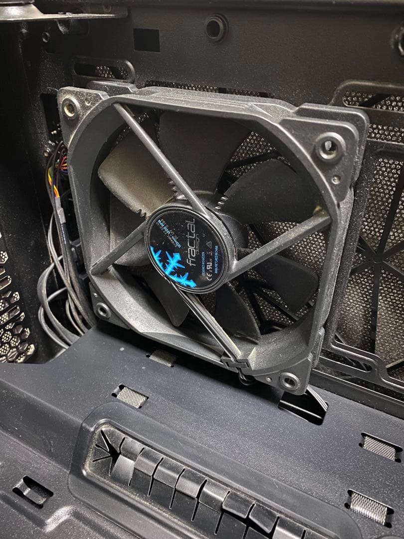 Fractal Design Meshify C Dark TG PCケース