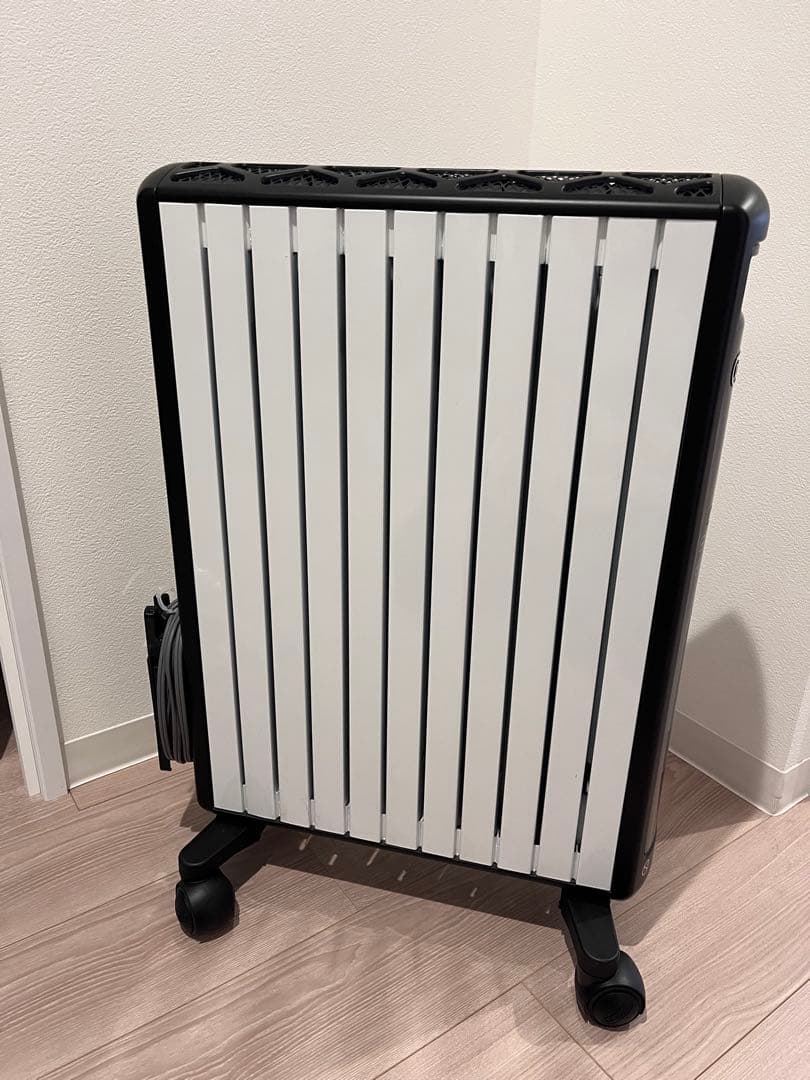 デロンギ　マルチダイナミックヒーター　MDH15WIFI-BK wi-fiモデル