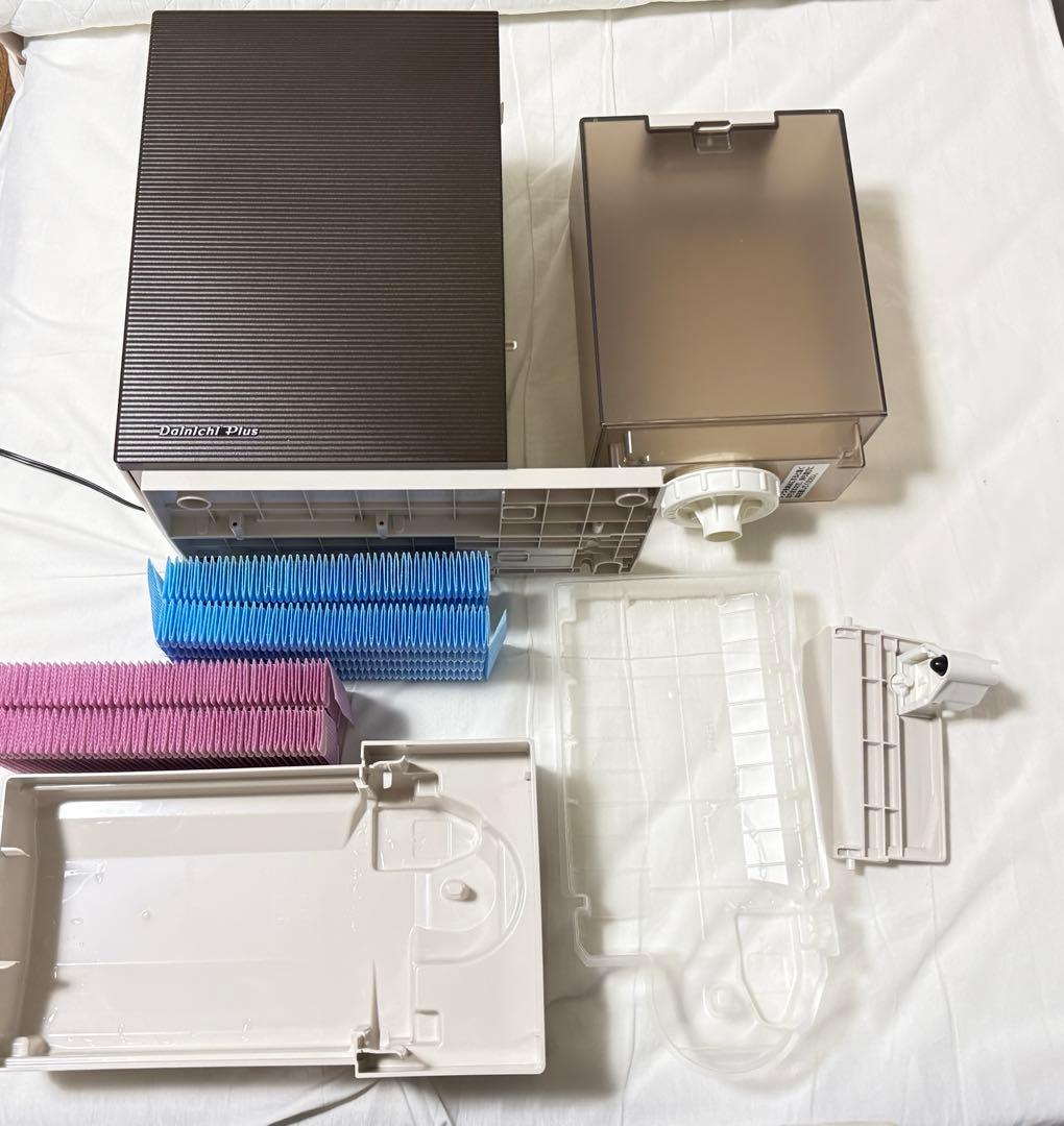 フィルタ新品 ダイニチ ハイブリッド加湿器 HD-RXT722(T) ブラウン