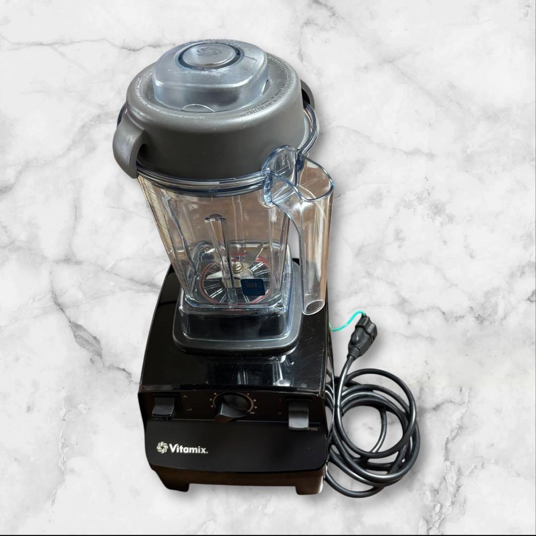 【良品】バイタミックス VM0111 ブレンダー　TNC5200