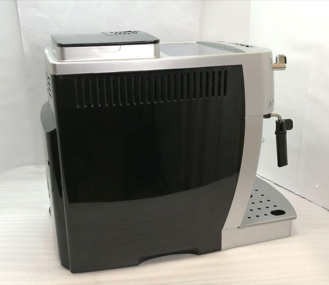 デロンギ　コンパクト　全自動コーヒーマシン　マグニフィカS　ECAM22110