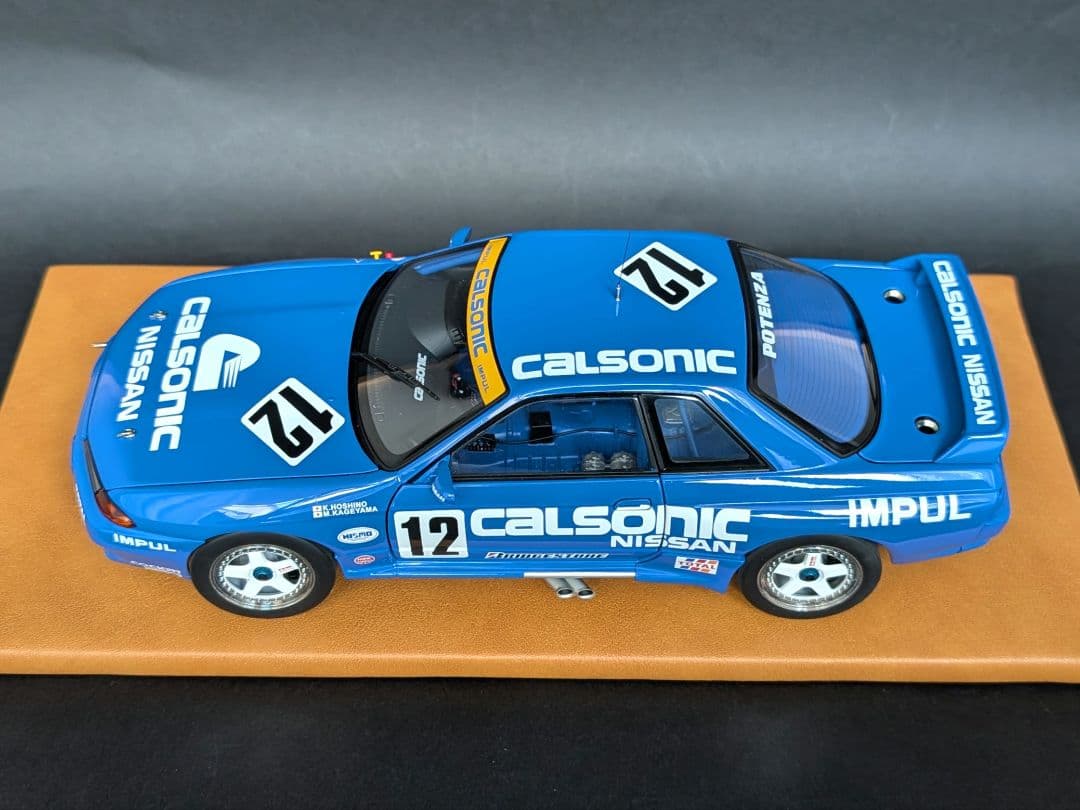 オートアート 1/18 日産スカイライン GT-R R32 カルソニック #12