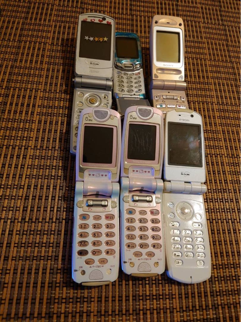 ガラケー6台