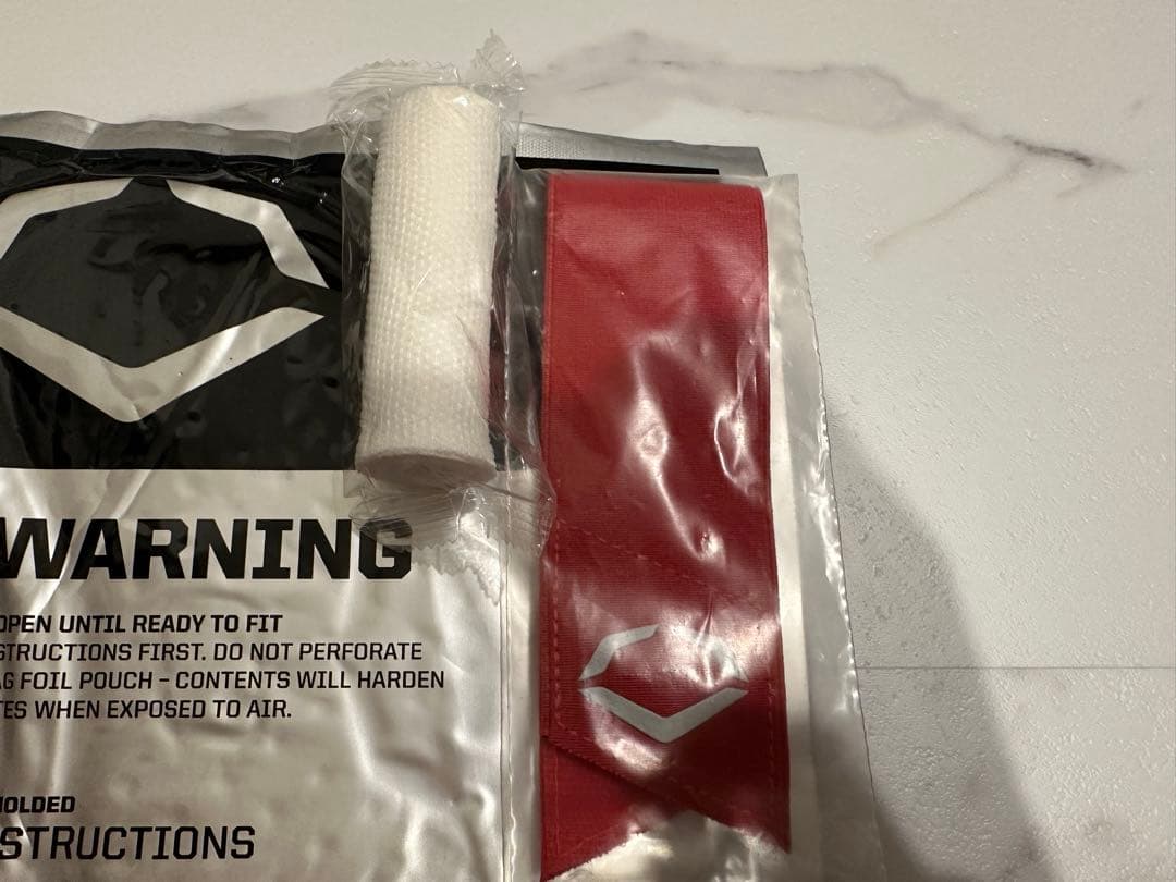 廃盤Evoshield PRO-SRZ 大人用レッド エルボガード 外箱無