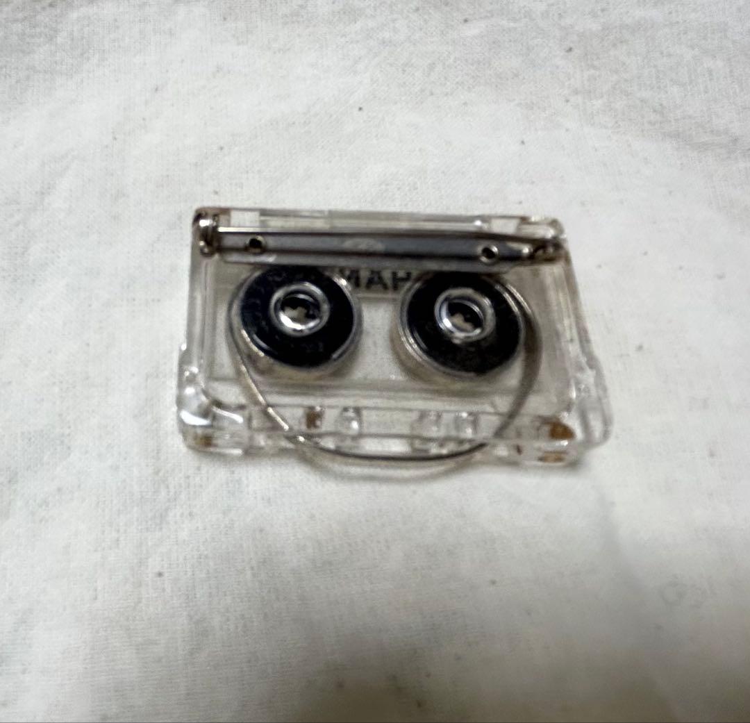 CHANEL カセットテープ　ブローチ