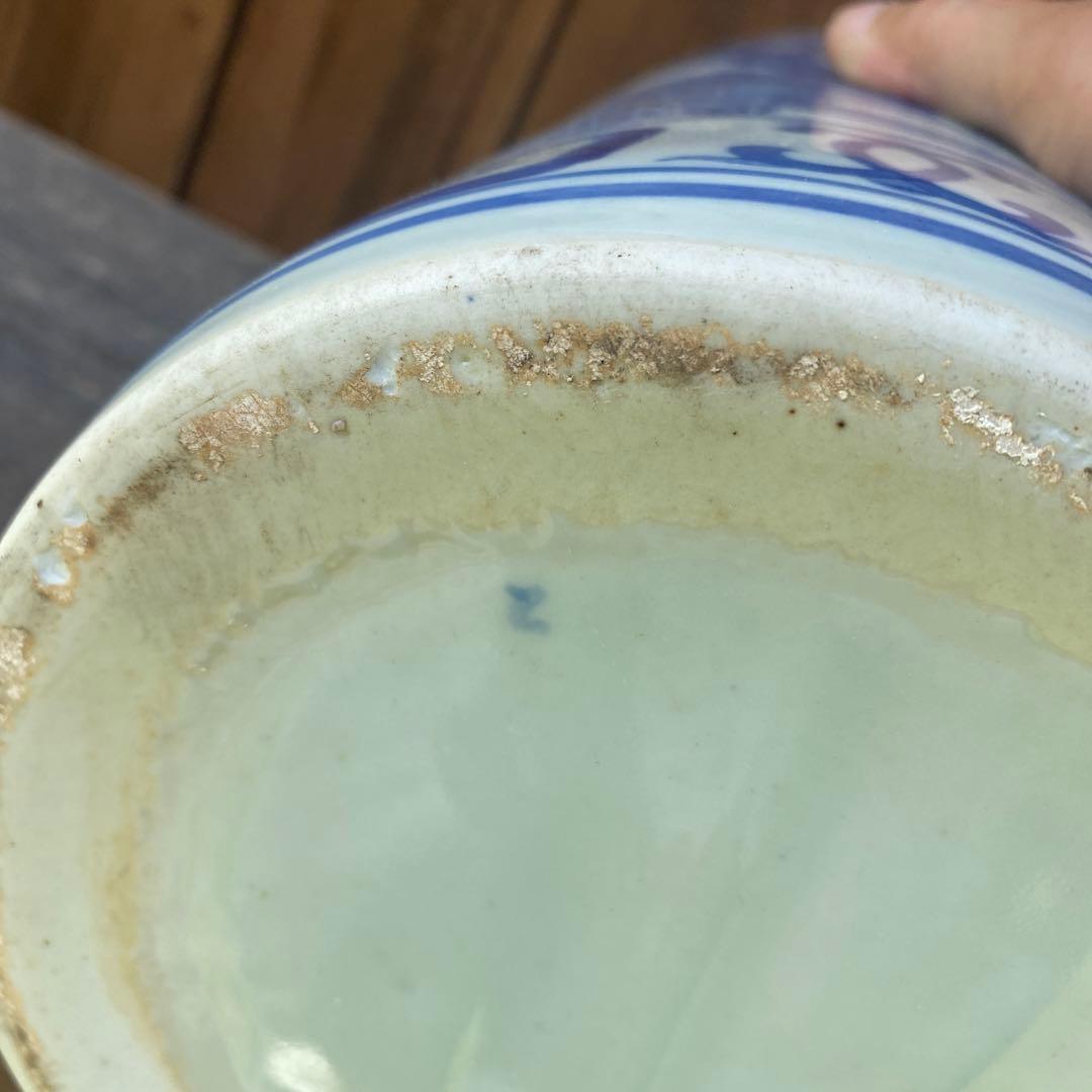 傘立て　染め付け　陶磁器　和風　骨董　青白　うさぎ　松　海