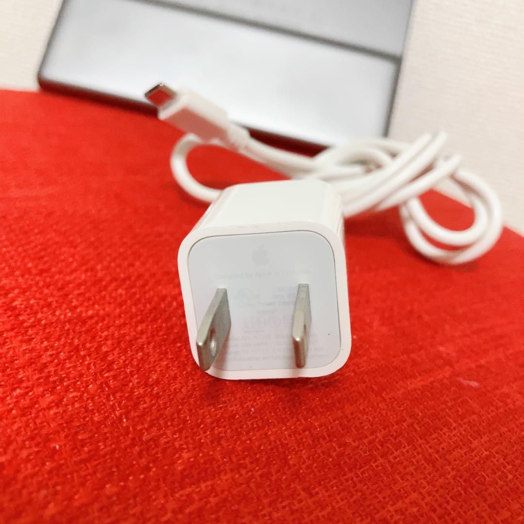 ​【美品】Kindle Oasis 第10世代 8GB 純正充電器付き　薄型