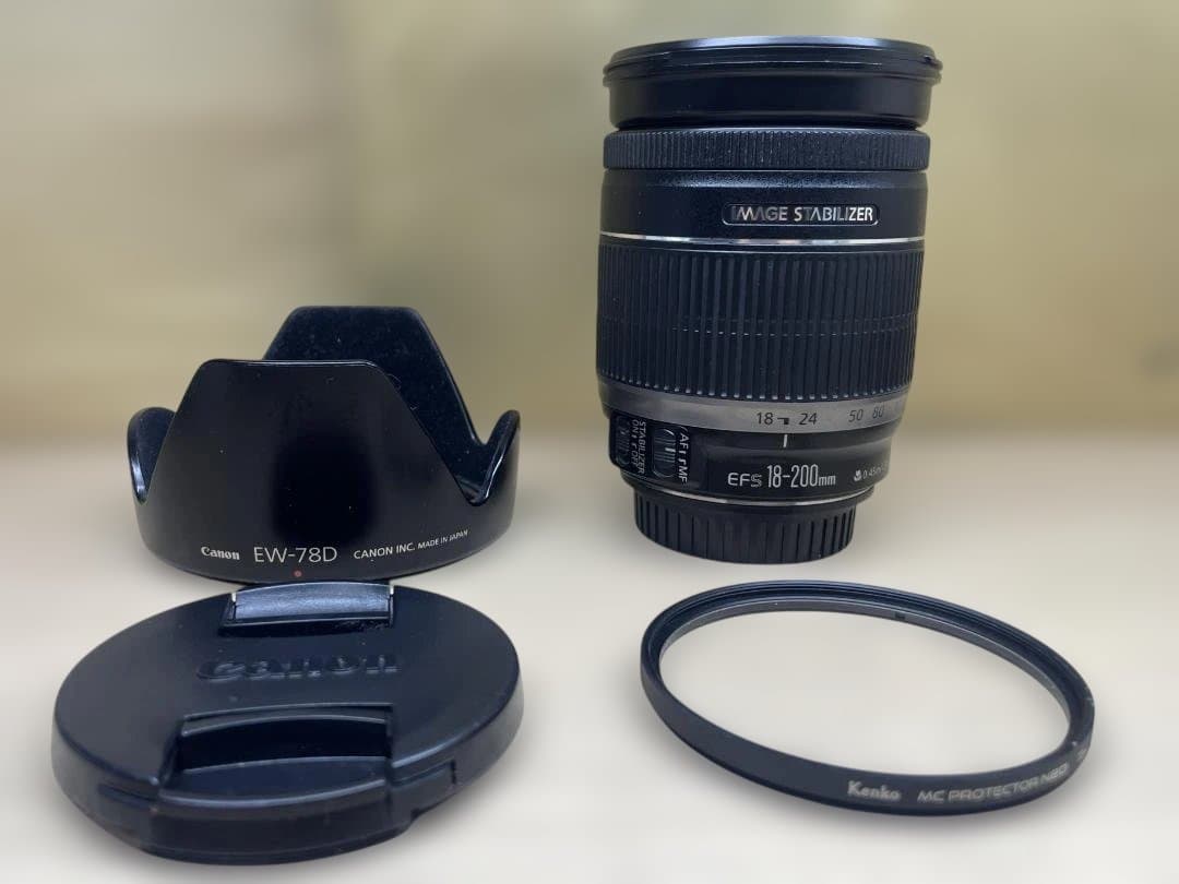 Canon EF-S 18-200mm レンズ