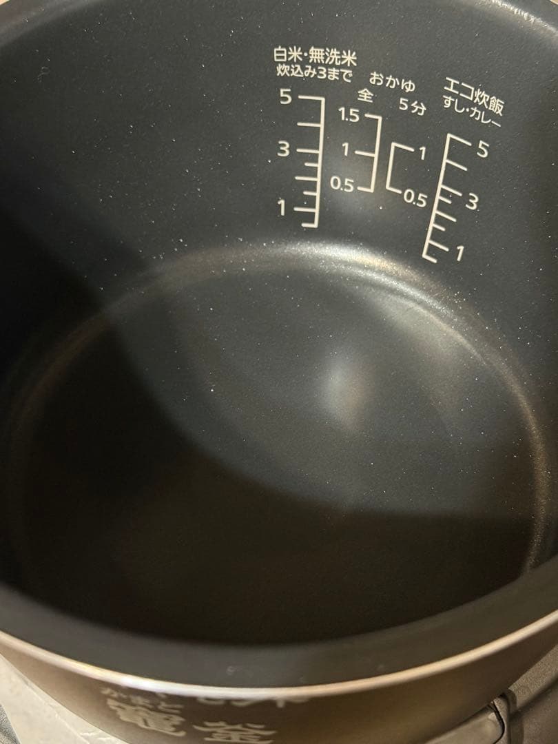 パナソニック圧力IHジャー炊飯器 SR-R10B-W ホワイト　5合炊　ほぼ新品