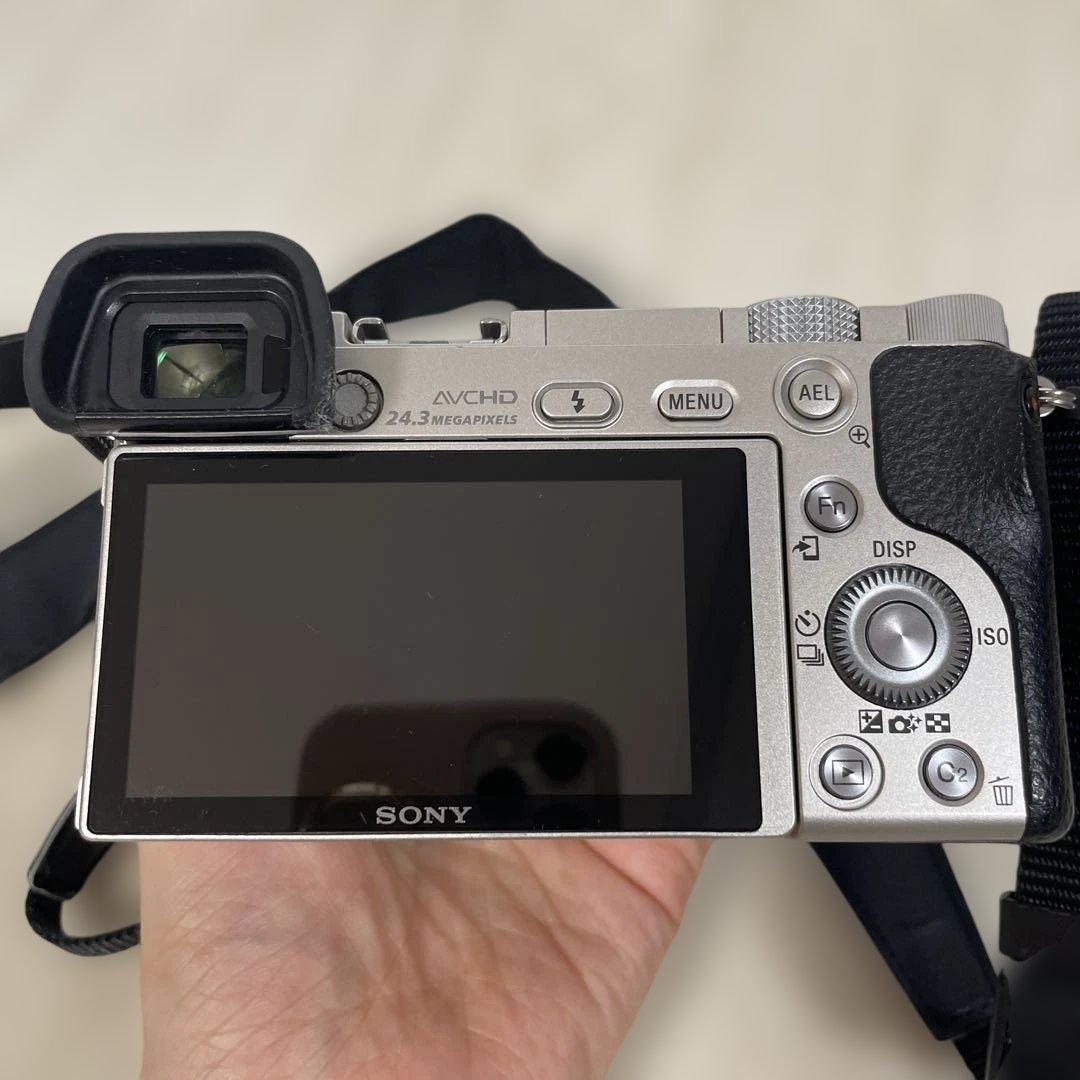SONY デジタル一眼レフカメラ α6000